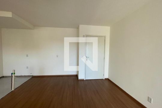 Apartamento à venda com 2 quartos, 56m² em Operário, Novo Hamburgo