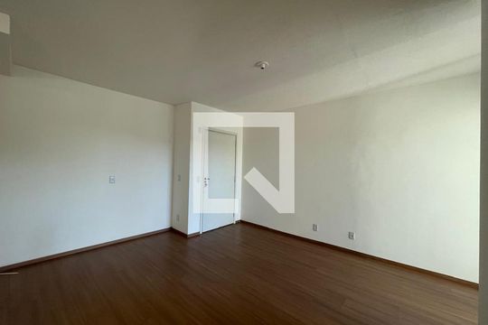 Apartamento à venda com 2 quartos, 56m² em Operário, Novo Hamburgo