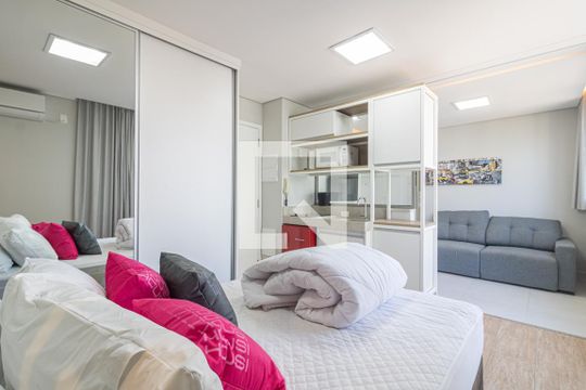 Kitnet/Studio para alugar com 1 quarto, 29m² em Vila Nova Conceição, São Paulo