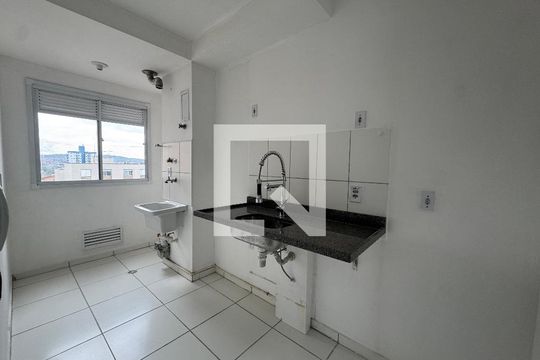 Cozinha e Área de Serviço de apartamento à venda com 2 quartos, 48m² em São Pedro, Osasco