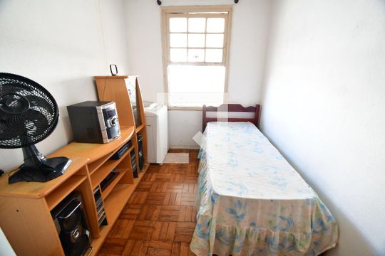 Quarto 2 de casa à venda com 3 quartos, 350m² em Vila Industrial (campinas), Campinas