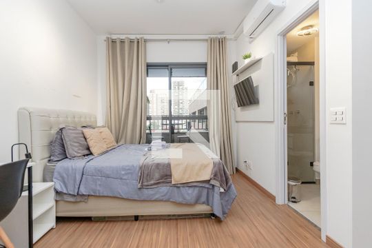 Studio de kitnet/studio à venda com 1 quarto, 24m² em Vila Cordeiro, São Paulo