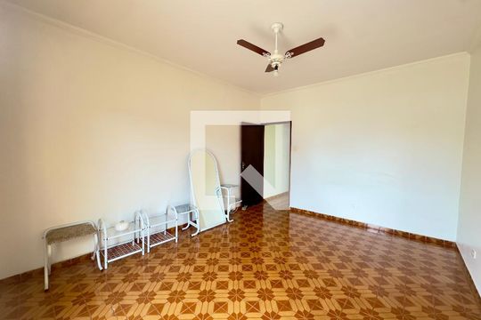 Quarto 1 de casa para alugar com 2 quartos, 250m² em Jardim Santa Lidia, Guarulhos
