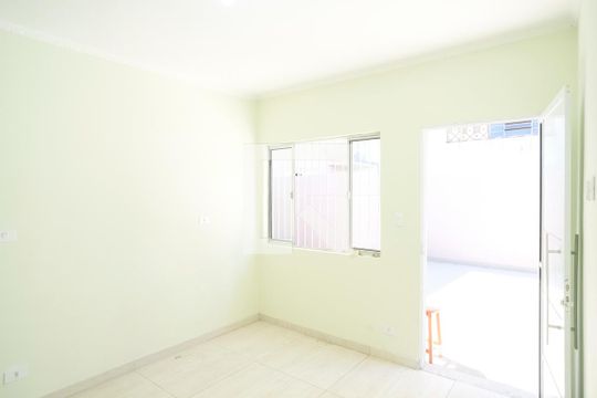 Sala de casa para alugar com 1 quarto, 55m² em São José, São Caetano do Sul