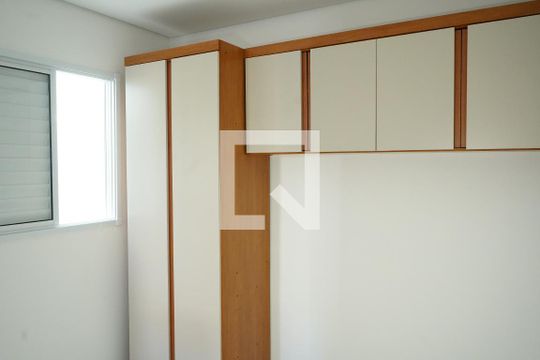 Quarto 1 de apartamento para alugar com 2 quartos, 35m² em Vila Carrão, São Paulo
