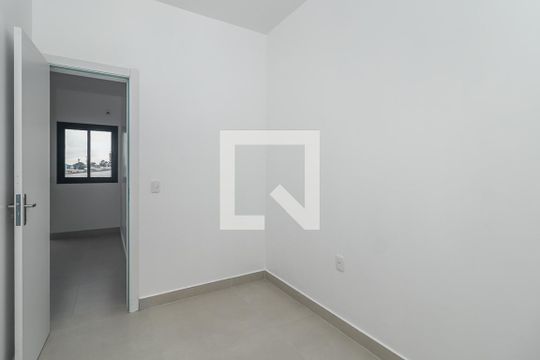Quarto de apartamento para alugar com 1 quarto, 26m² em Costa E Silva, Porto Alegre