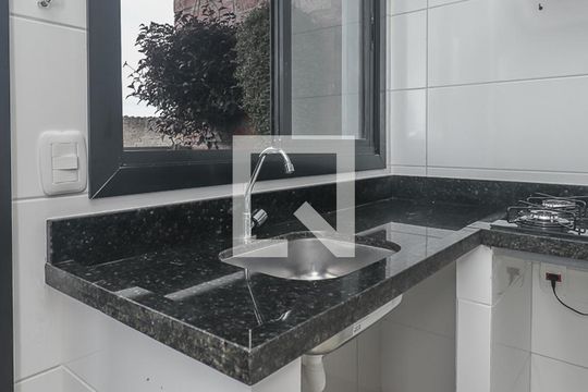 Studio  de apartamento para alugar com 0 quarto, 17m² em Costa E Silva, Porto Alegre