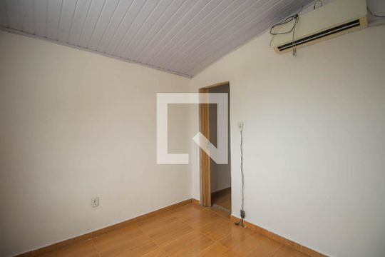 Quarto 1 de casa para alugar com 2 quartos, 60m² em Porto Velho, São Gonçalo