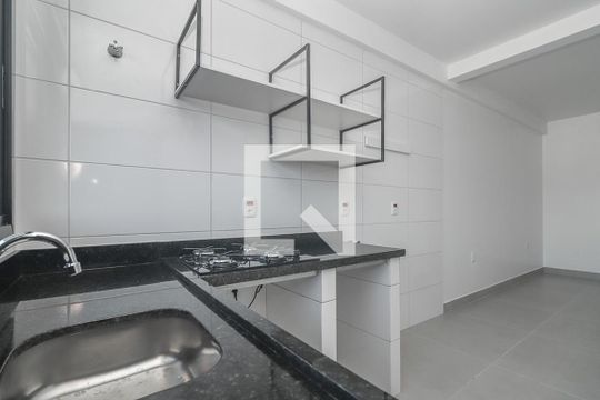 Sala / Cozinha de apartamento para alugar com 0 quarto, 18m² em Costa E Silva, Porto Alegre