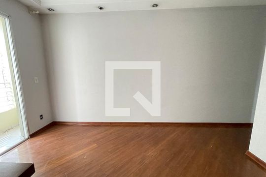 Sala de apartamento à venda com 3 quartos, 68m² em Jardim Monte Alegre, São Paulo