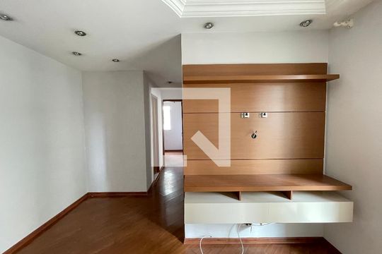 Sala de apartamento à venda com 3 quartos, 68m² em Jardim Monte Alegre, São Paulo