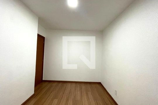 Quarto 2 de apartamento para alugar com 2 quartos, 50m² em Canudos, Novo Hamburgo