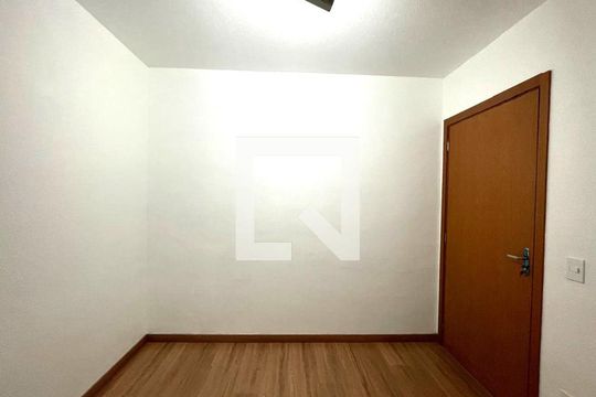 Quarto de apartamento para alugar com 2 quartos, 50m² em Canudos, Novo Hamburgo