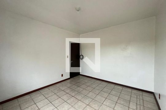 Apartamento à venda com 1 quarto, 50m² em Ouro Branco, Novo Hamburgo