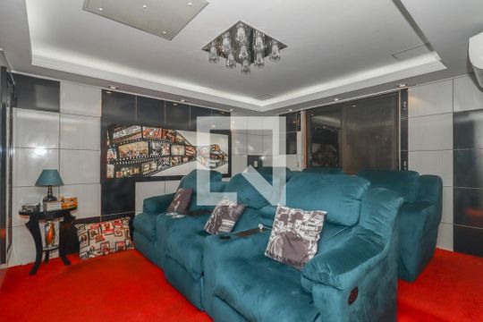Sala de cinema de apartamento à venda com 2 quartos, 200m² em Passo D’areia, Porto Alegre