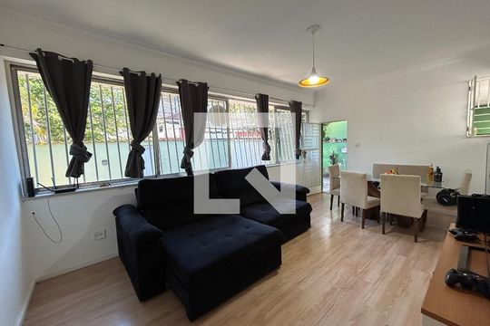 Casa para alugar com 3 quartos, 600m² em Praça Seca, Rio de Janeiro