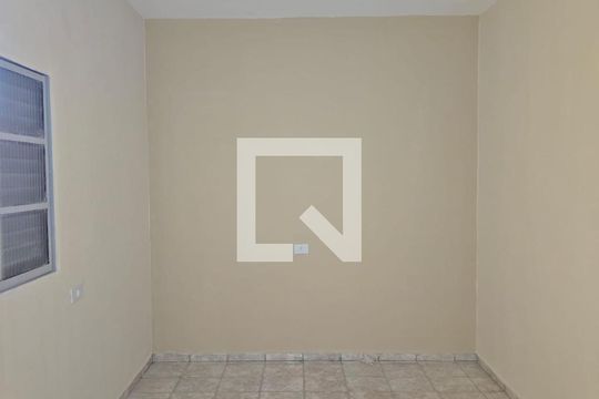Quarto 01 de casa para alugar com 2 quartos, 75m² em Jardim Adriana, Guarulhos