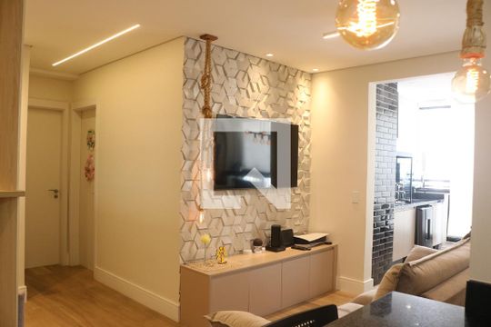 Sala de apartamento à venda com 2 quartos, 69m² em Água Branca, São Paulo
