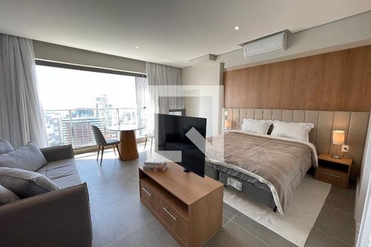 Studio/Sala/Quarto de kitnet/studio para alugar com 1 quarto, 35m² em Butantã, São Paulo