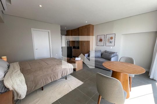Studio/Sala/Quarto de kitnet/studio para alugar com 1 quarto, 35m² em Butantã, São Paulo