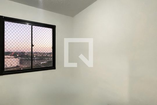 Quarto 2 de apartamento à venda com 2 quartos, 39m² em Vila Campanela, São Paulo