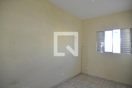 Quarto 2 de casa para alugar com 2 quartos, 80m² em Jardim Felicidade(zona Norte), São Paulo