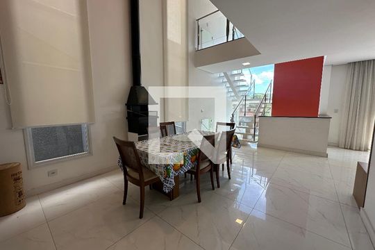Sala de Jantar de casa de condomínio à venda com 5 quartos, 252m² em Suru, Barueri