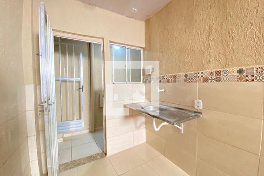 Apartamento para alugar com 1 quarto, 15m² em Quintino Bocaiúva, Rio de Janeiro