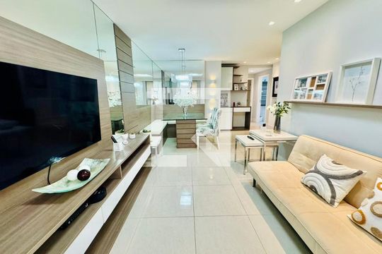 Apartamento à venda com 3 quartos, 116m² em Charitas, Niterói