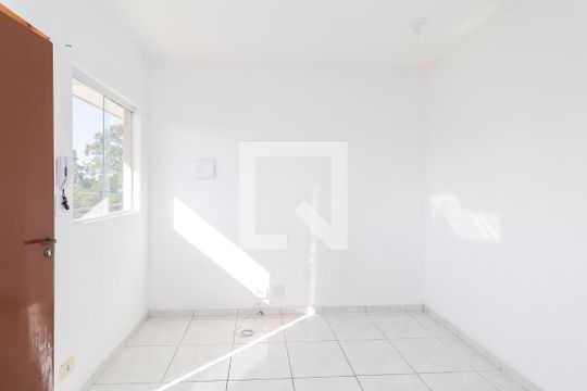 Sala/Cozinha de apartamento para alugar com 1 quarto, 33m² em Cidade Antônio Estêvão de Carvalho, São Paulo