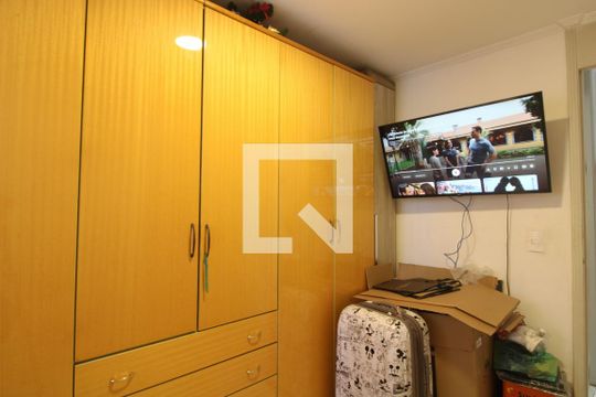 Quarto 1 de apartamento à venda com 2 quartos, 54m² em Jardim Danfer, São Paulo