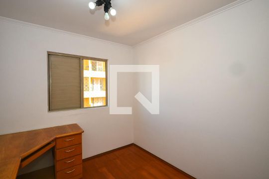 Quarto 1 de apartamento à venda com 2 quartos, 72m² em Vila Morse, São Paulo