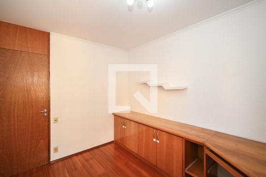 Quarto 1 de apartamento à venda com 2 quartos, 72m² em Vila Morse, São Paulo