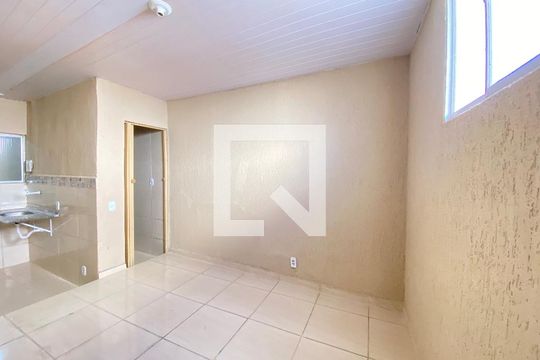 Apartamento para alugar com 1 quarto, 15m² em Quintino Bocaiúva, Rio de Janeiro