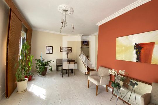 Casa à venda com 3 quartos, 200m² em Lins de Vasconcelos, Rio de Janeiro