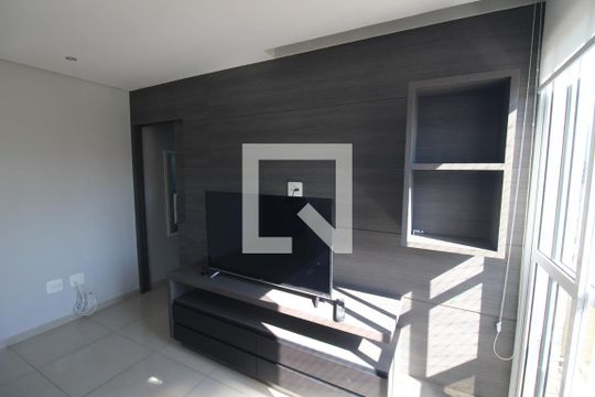 Sala / Cozinha de apartamento para alugar com 1 quarto, 40m² em Carandiru, São Paulo