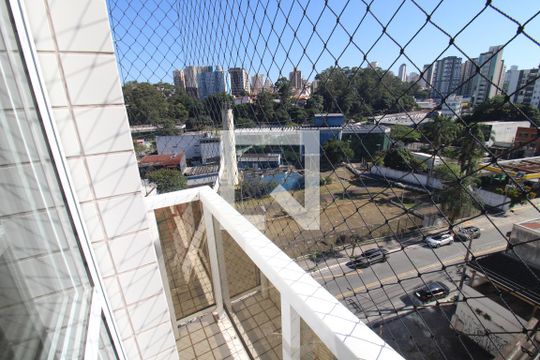 Sala / Cozinha - Varanda de apartamento para alugar com 1 quarto, 40m² em Carandiru, São Paulo
