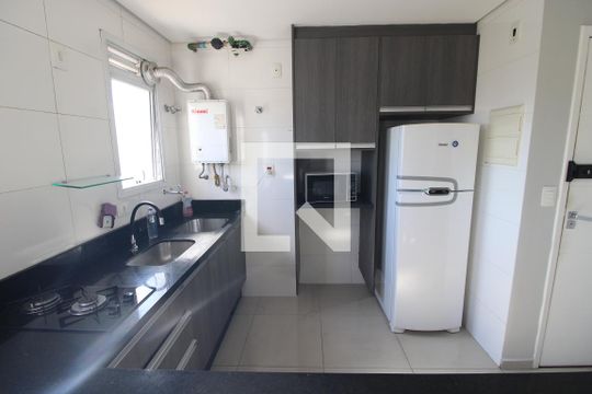 Sala / Cozinha de apartamento para alugar com 1 quarto, 40m² em Carandiru, São Paulo