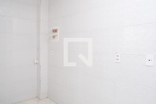Cozinha de apartamento para alugar com 2 quartos, 43m² em Jardim Alvorada, Nova Iguaçu