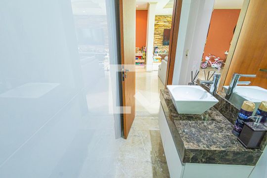 lavabo de casa à venda com 3 quartos, 388m² em Alípio de Melo, Belo Horizonte