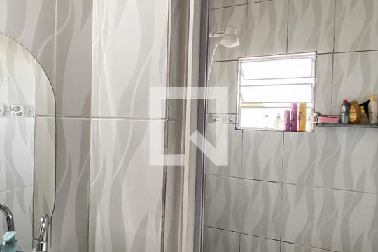 Banheiro  de apartamento à venda com 1 quarto, 42m² em Artur Alvim, São Paulo