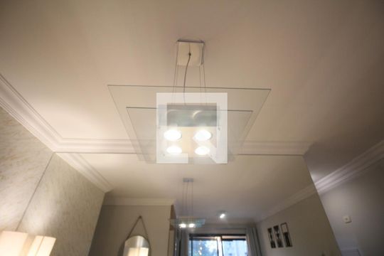 Luminária de apartamento para alugar com 2 quartos, 60m² em Santo Amaro, São Paulo