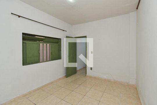 Quarto  de kitnet/studio à venda com 1 quarto, 60m² em Dom Joaquim, Belo Horizonte