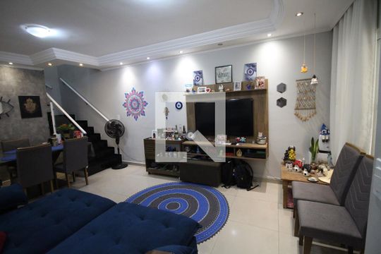 Casa à venda com 3 quartos, 120m² em São Lucas, São Paulo