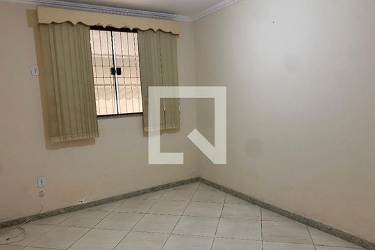Casa à venda com 4 quartos, 100m² em Irajá, Rio de Janeiro