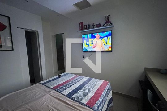 Quarto de casa à venda com 3 quartos, 120m² em Irajá, Rio de Janeiro