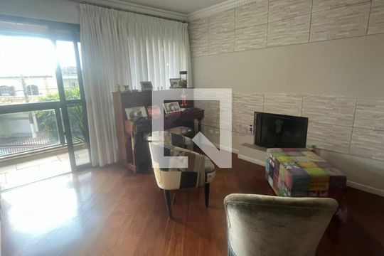 Apartamento para alugar com 4 quartos, 185m² em Vila Sonia, São Paulo