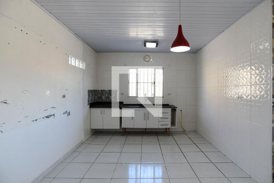 Cozinha de casa para alugar com 2 quartos, 100m² em Loteamento Municipal Bras Cubas, Mogi das Cruzes