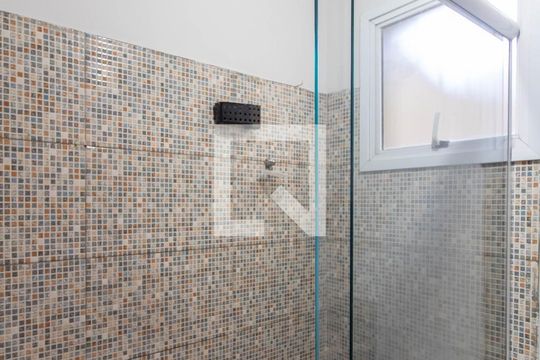 Suíte de apartamento para alugar com 2 quartos, 80m² em Vila Galvão, Guarulhos