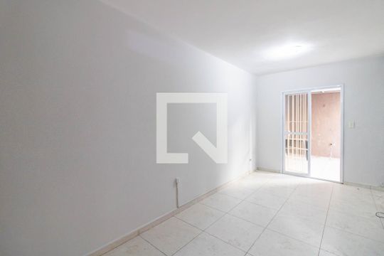 Sala de apartamento para alugar com 2 quartos, 80m² em Vila Galvão, Guarulhos